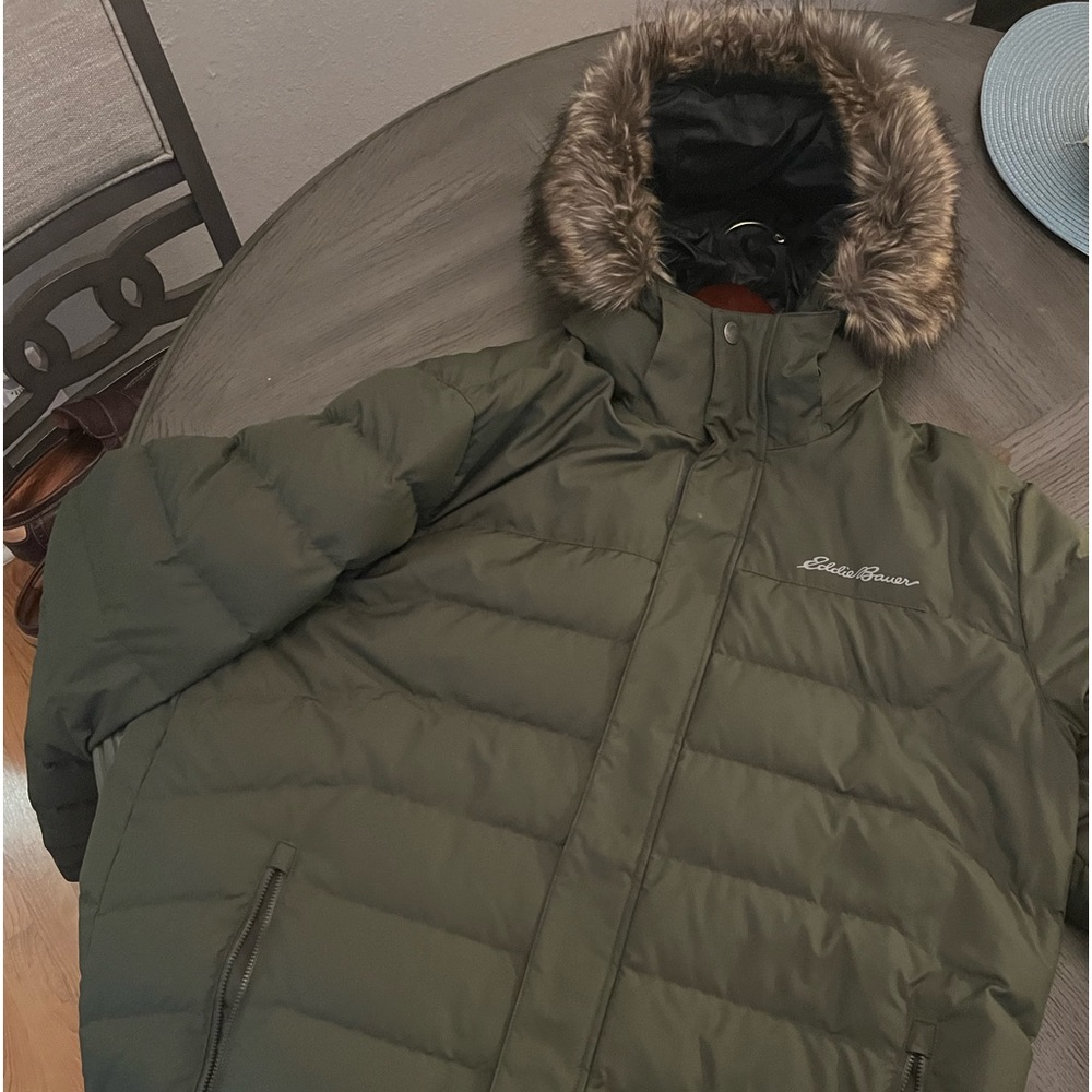 Eddie Bauer insulated dark green XL jacket.